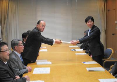 岡山県スポーツ振興議員連盟 知事への要望1