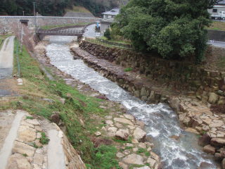 渓流保全工:井谷川