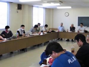 室内研修会での意見交換